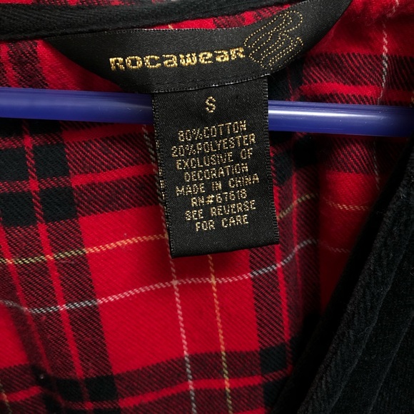 2/$40 Rocaware Robe - Picture 3 of 6